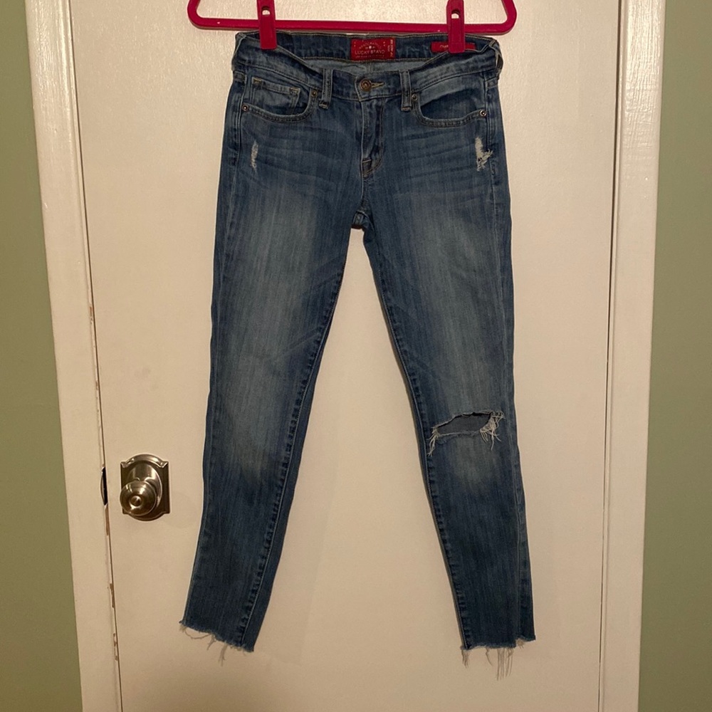 Lucky Brand size 2/26 ripped women’s jeans